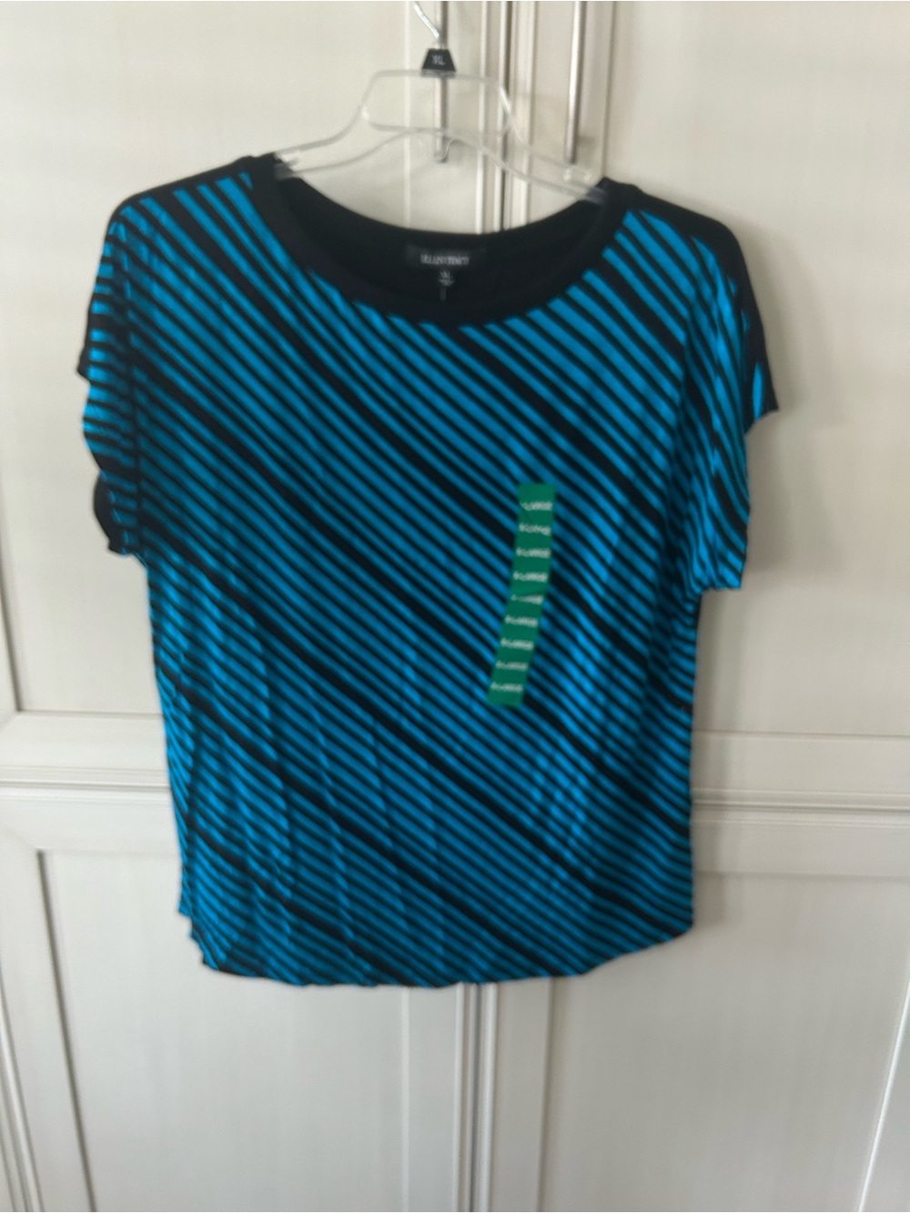 Ellen Tracy Blue & Black Diagonal Stripe Short Sleeve Tee
